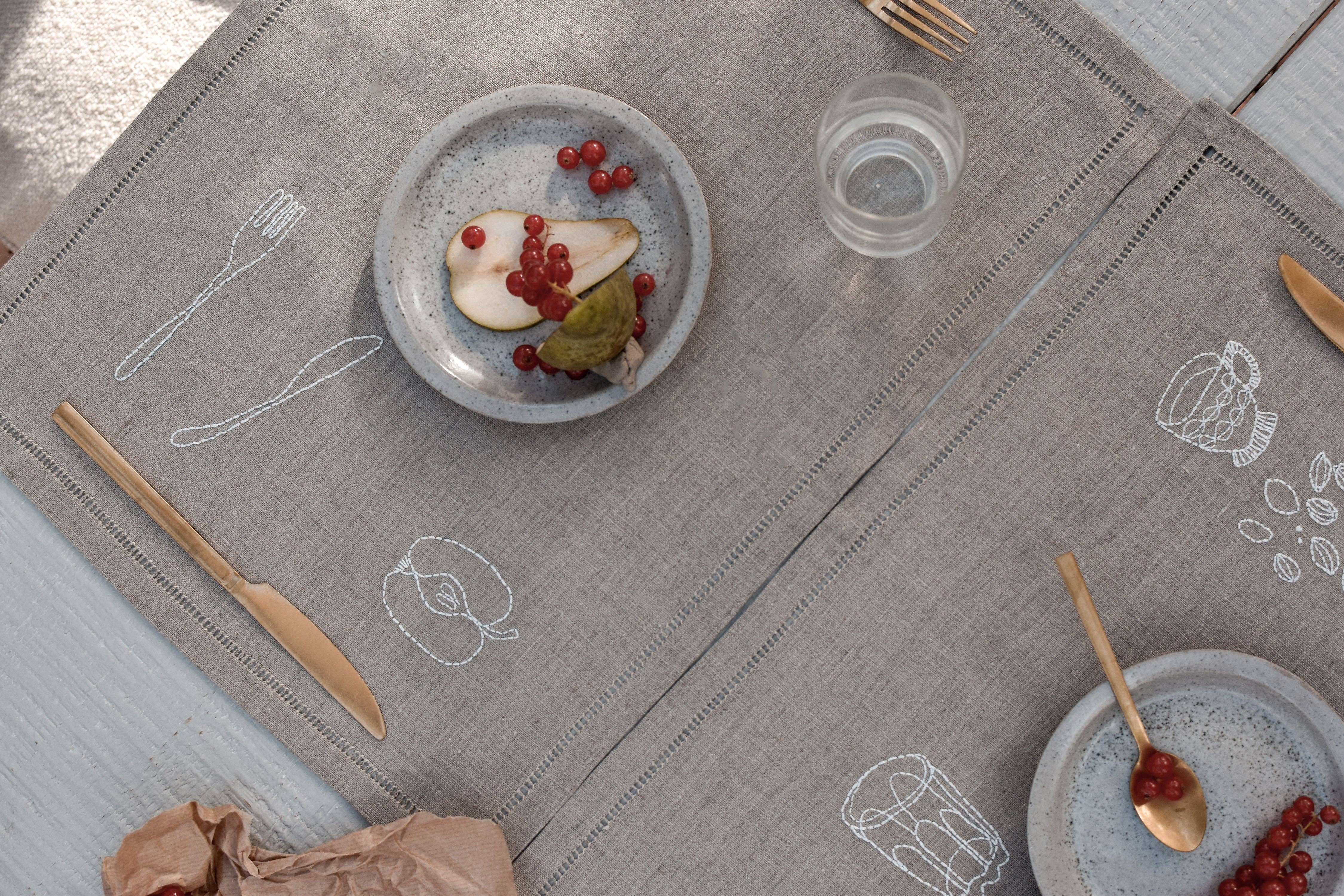 À bientôt - Wholesale Placemat - Petit Dej Organic Linen Placemat in White5