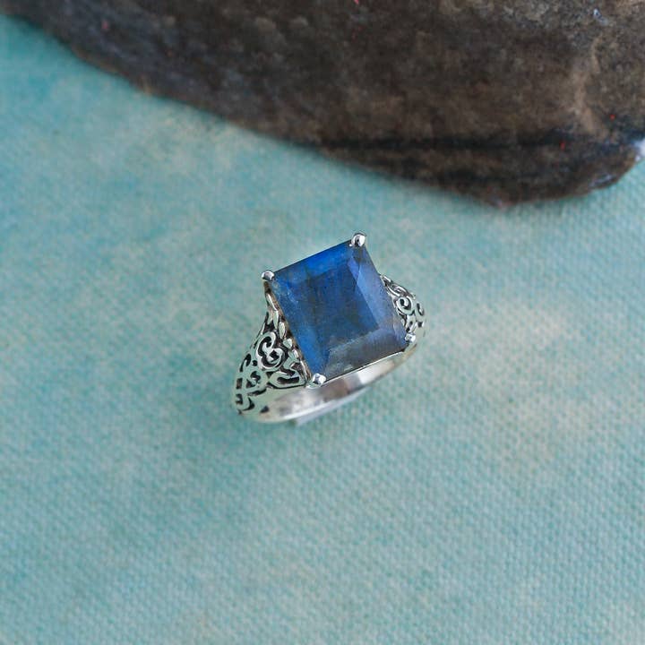 Tiramisu - Wholesale Single Stone/Solitaire Ring - 925 Sterling Silver Labradorite Flingree Gemstone Ring2