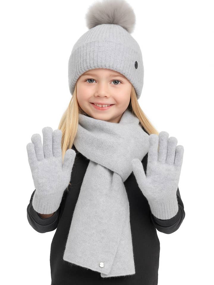 Meisjes 3-delige winterset geribd breisel grijs 2-14 jaar voor wholesale door Minoti sp. z o.o.