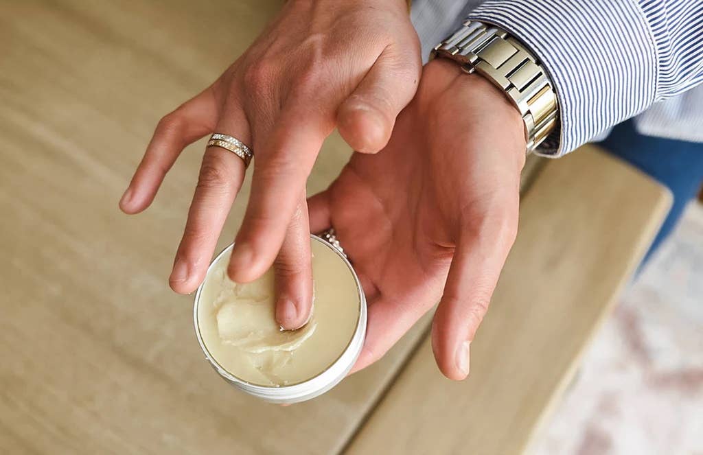 True It Naturals – wholesale Läkande salva/balsam/kräm – Eukalyptus Bröstbalsam - BEE SOOTHED | Naturlig Ångbalsam1