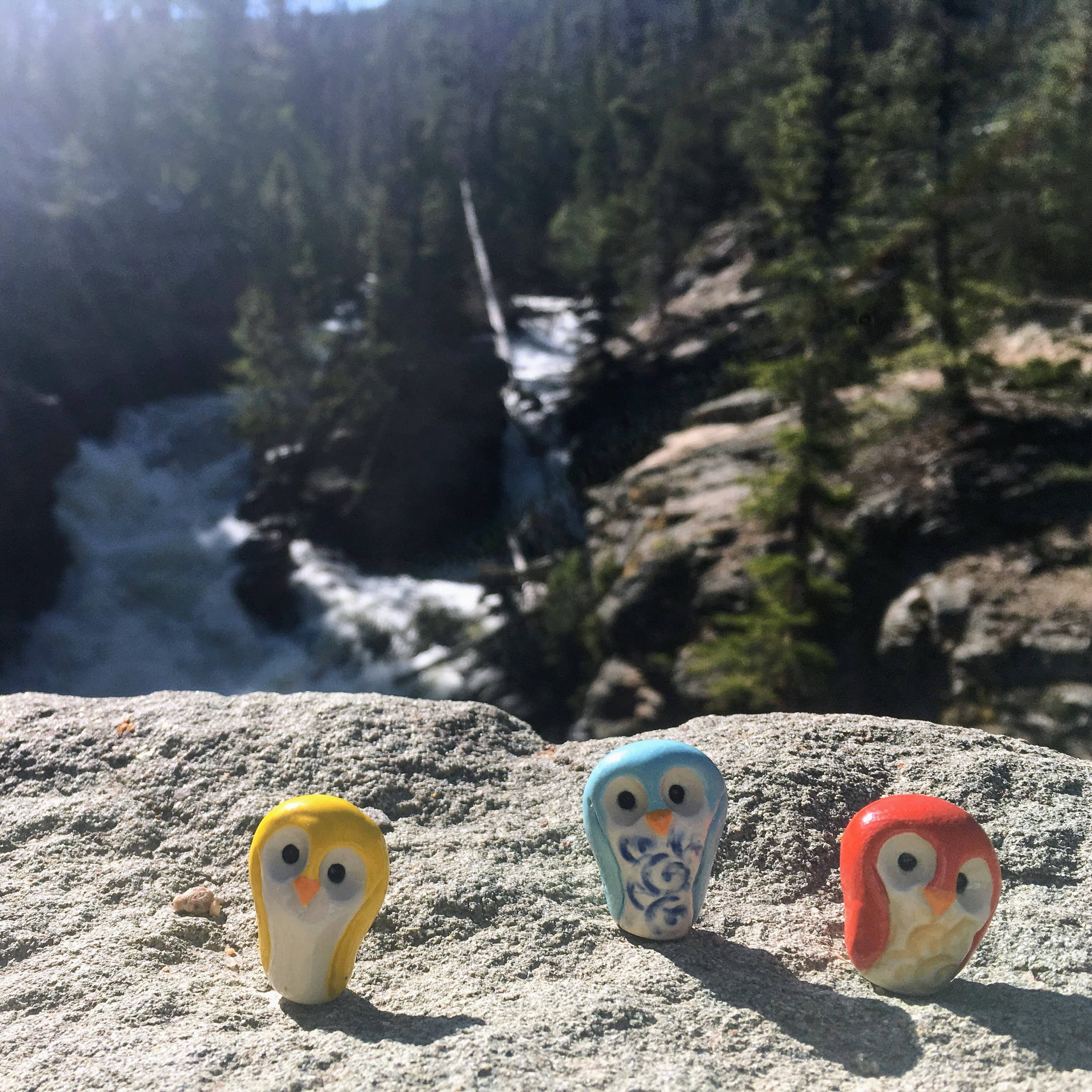 Plays in Mud Pottery - Wholesale Decorative Figurine - Tiny Owl Ceramic Stoneware Figurine Handmade Decoration7