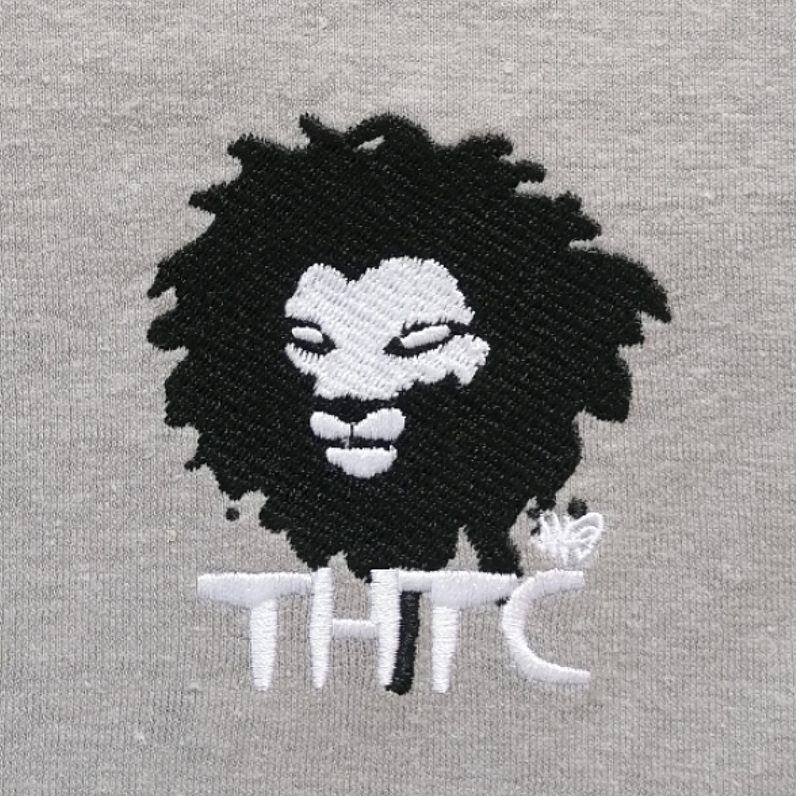 Grigio T-shirt in canapa ricamata Chant Down Babylon (peso premium) in vendita all'ingrosso su Faire4