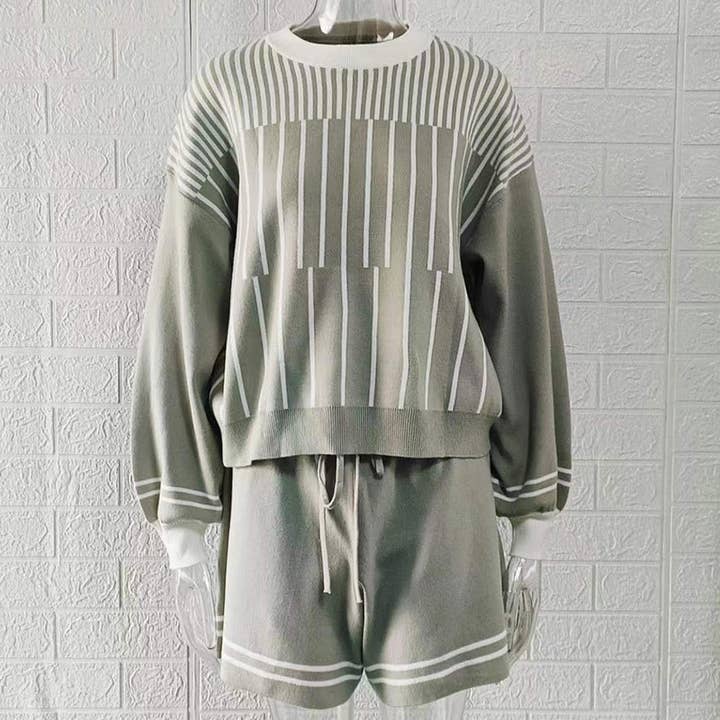 Rosa Clothing - Wholesale Lounge Set - Women's - Color-Blocked Striped Knitted Top And Shorts Set
