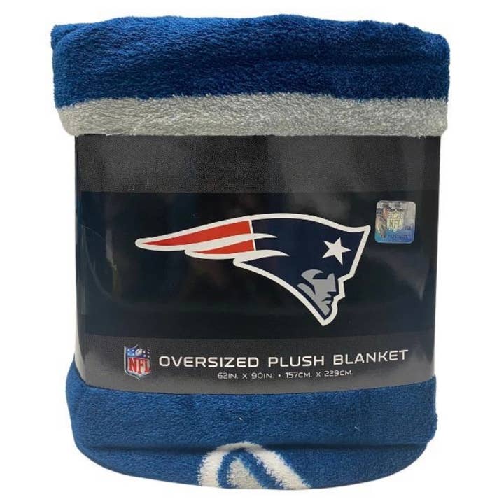 St. Louis Wholesale LLC - Wholesale Throw Blanket - Mr. Sideline Style Super Plush Blanket 62"x90"- New England