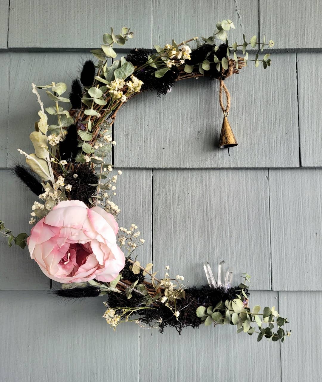 Radiant Angel Candle Co - Wholesale Wreath - Crescent Moon Wreath1