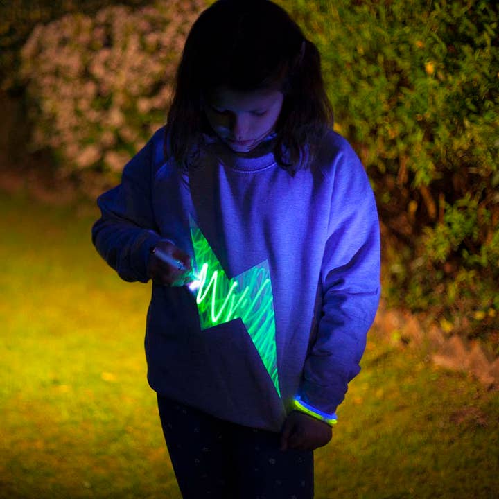Lightning Bolt - Sudadera que brilla en la oscuridad para venta al por mayor de Little Mashers