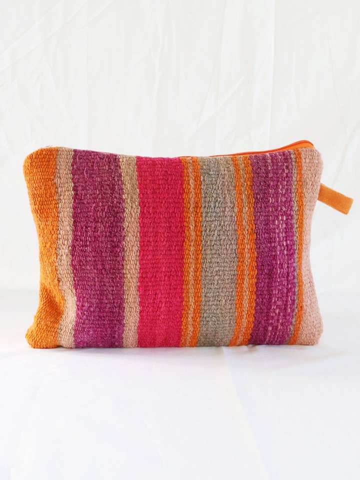 Bolsos de mano con Puyo - Modelo n.º 5 para venta al por mayor de The Andes Project