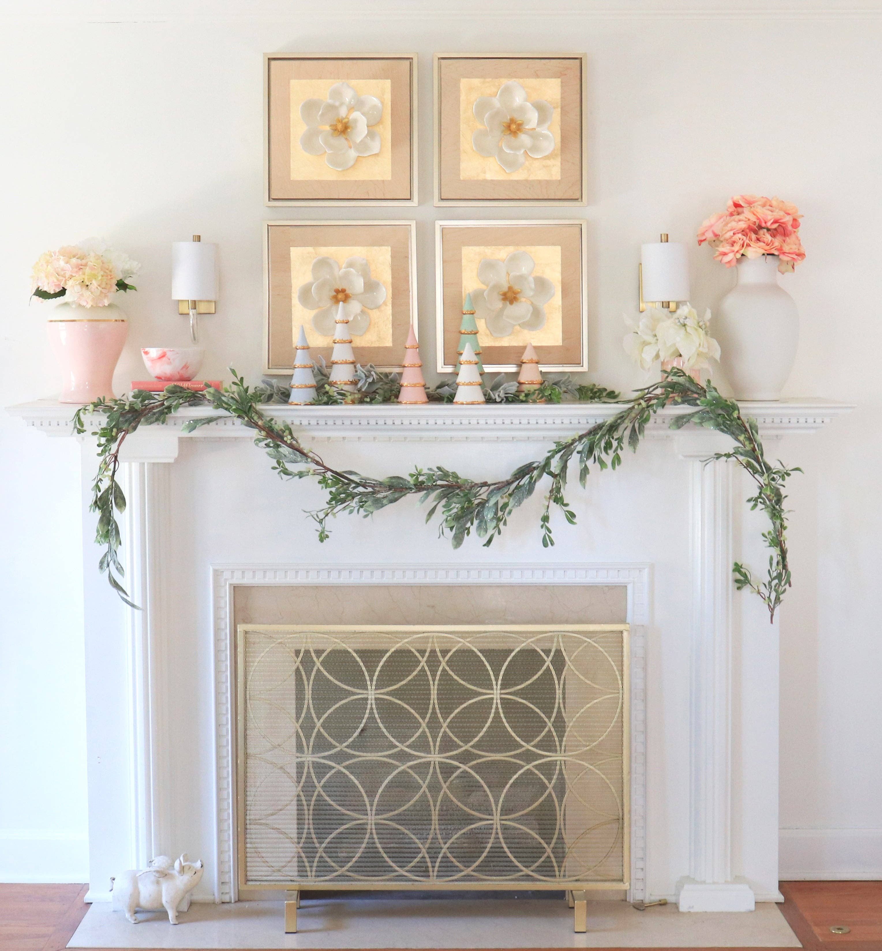 Lo Home | Ruby Clay - Venta al por mayor Decoración navideña - Árboles de Navidad en Capas de Color Rubor con Detalle de Pincelada de Oro de 22K1