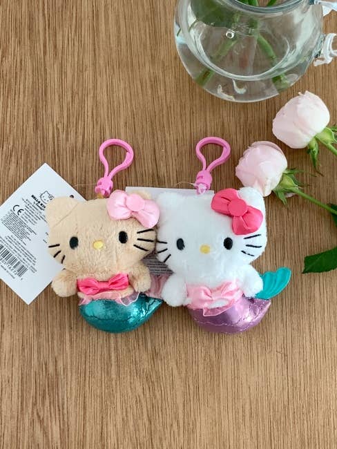 🧜Ari Keyring, Licensed Hello Kitty Mermaid Plush Doll Charm for wholesale by MOND HAUS