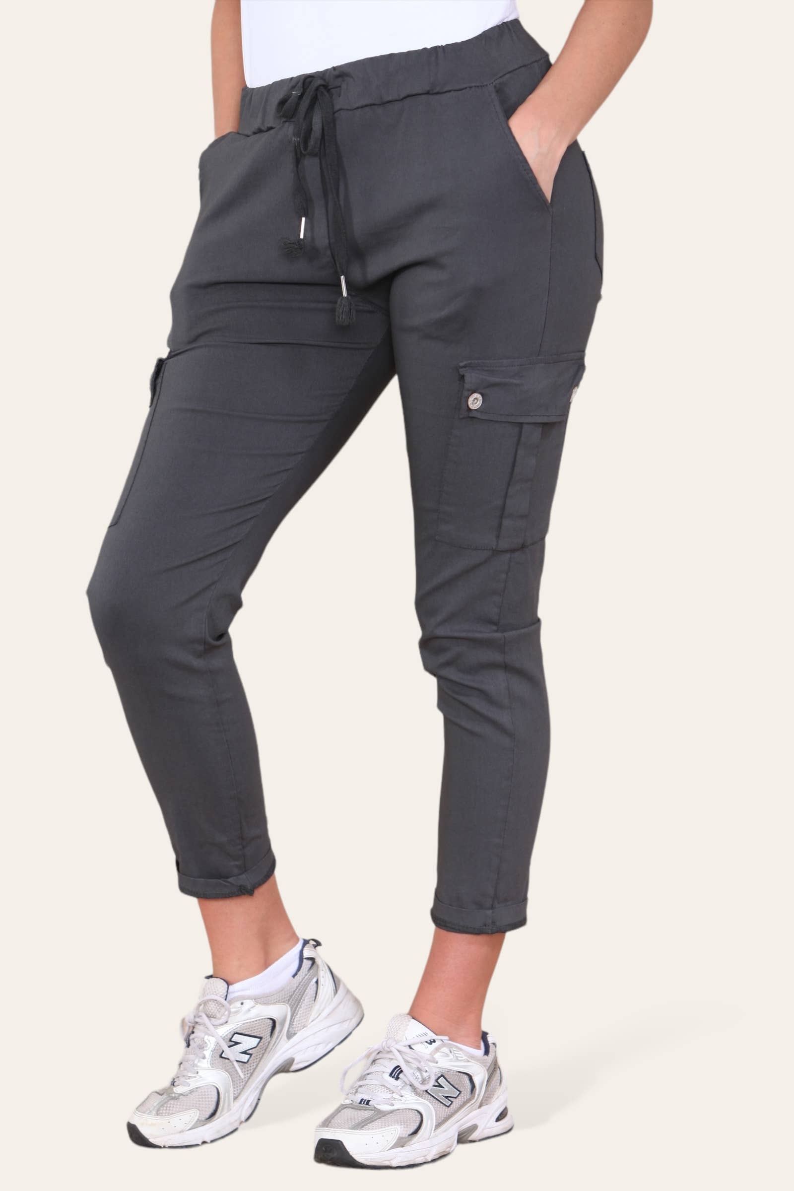 Kurt Muller – wholesale Pants – Women's – Plain Cargo Stud Pocket Bi-Stretch Magic Trousers44