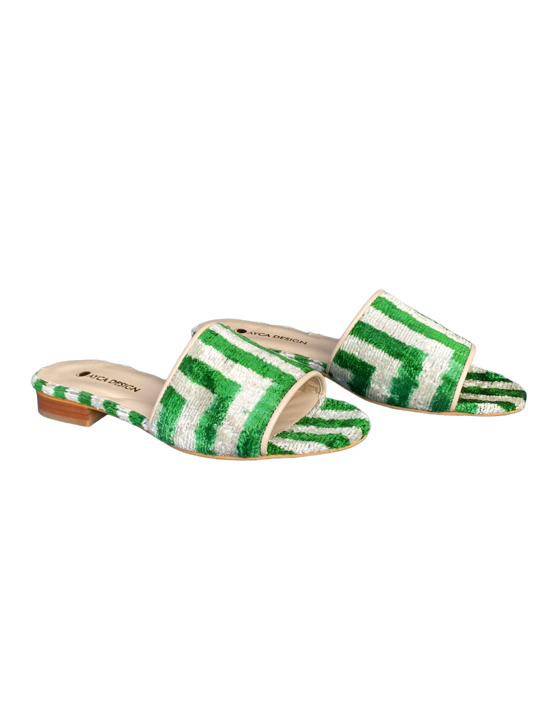 AYCA DESIGN – Großhandel Sandalen – Damen – Seiden-Samt Ikat offene Zehen-Pantoletten1