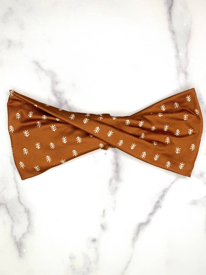 Bandeau torsadé Minimalist Trees pour la vente par MandaBees Headbands