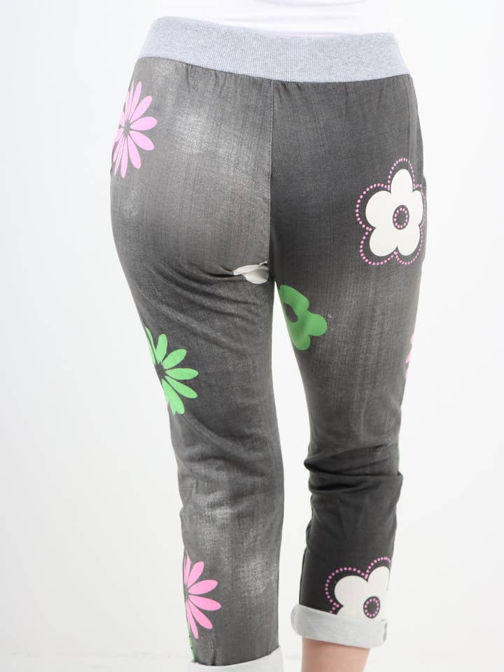 Miss Bold - Wholesale Pants - Women's - Italian Ditsy Floral Printed Cotton Trousers7