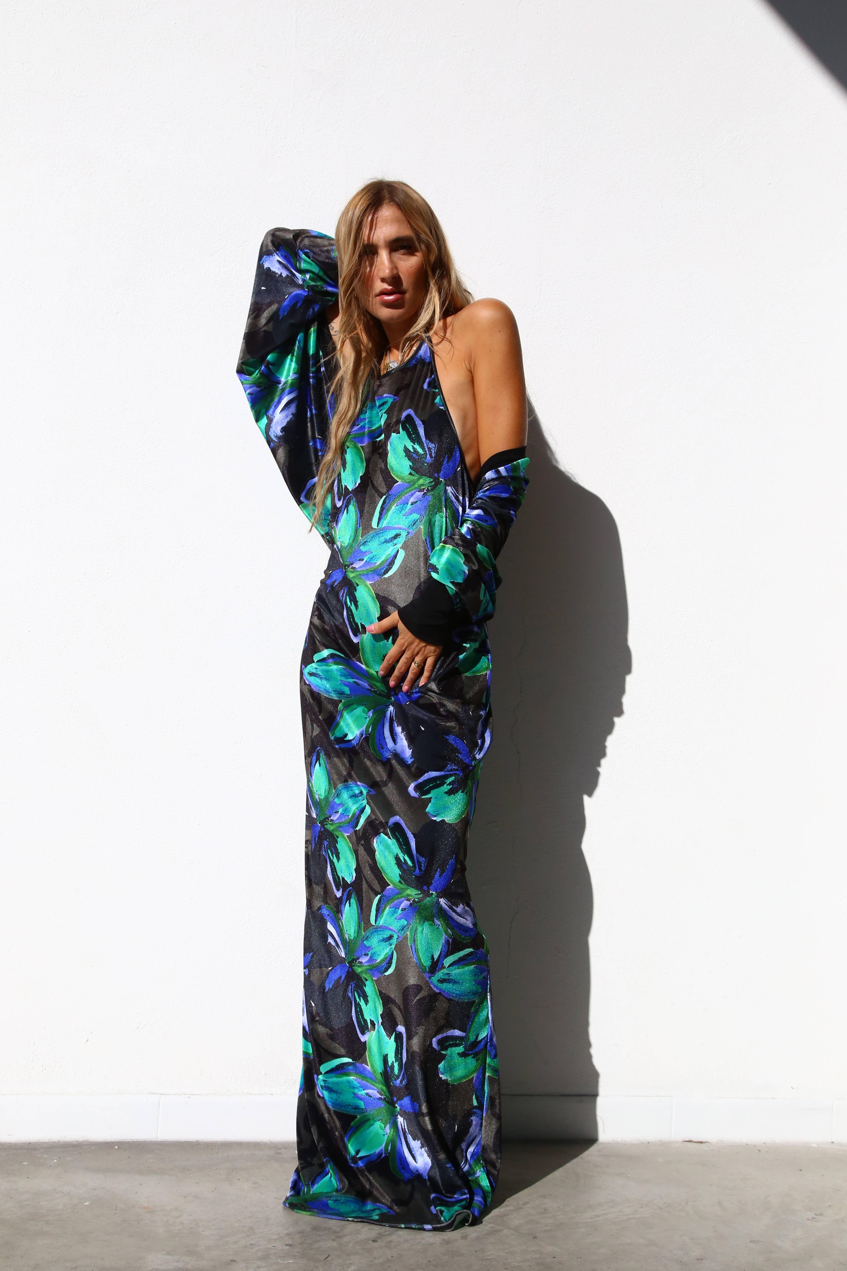 CHENILLE SHRUG POP FLOWERS for wholesale on Faire3