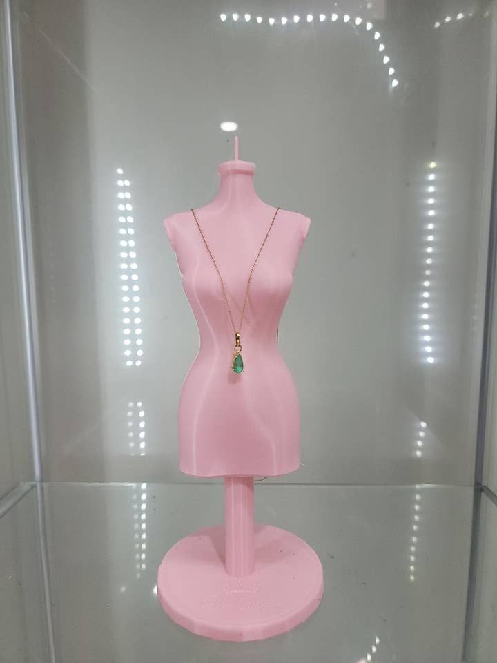 Elegante Manichino Rosa Porta Gioielli - Perfetto per Esposizione di Collane e Accessori per la vendita all'ingrosso da parte di JDCOLFASHION LLC