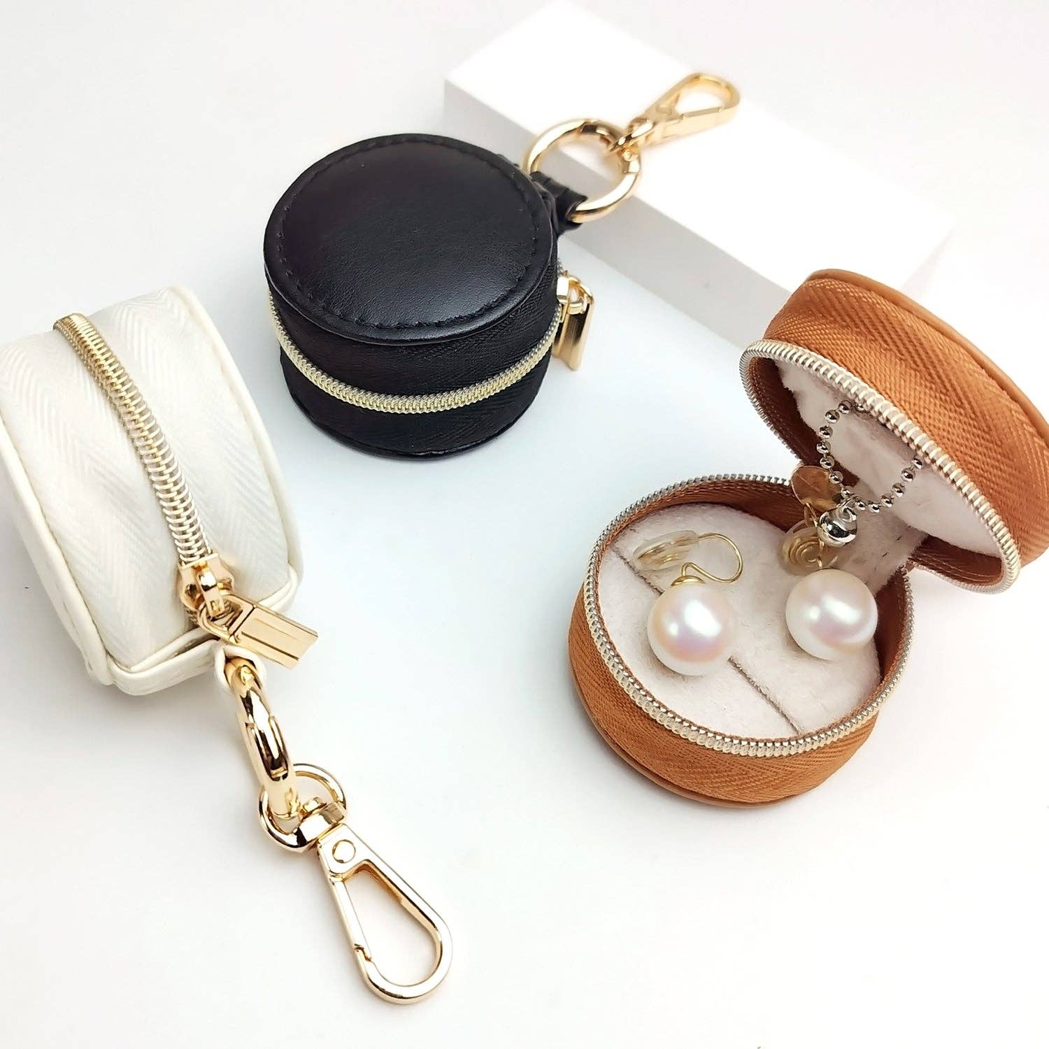 Sparkle Being – wholesale Smyckeskrin och organisatörer – Mini Nyckelringsmyckeskrin – Bärbart Resefodral2