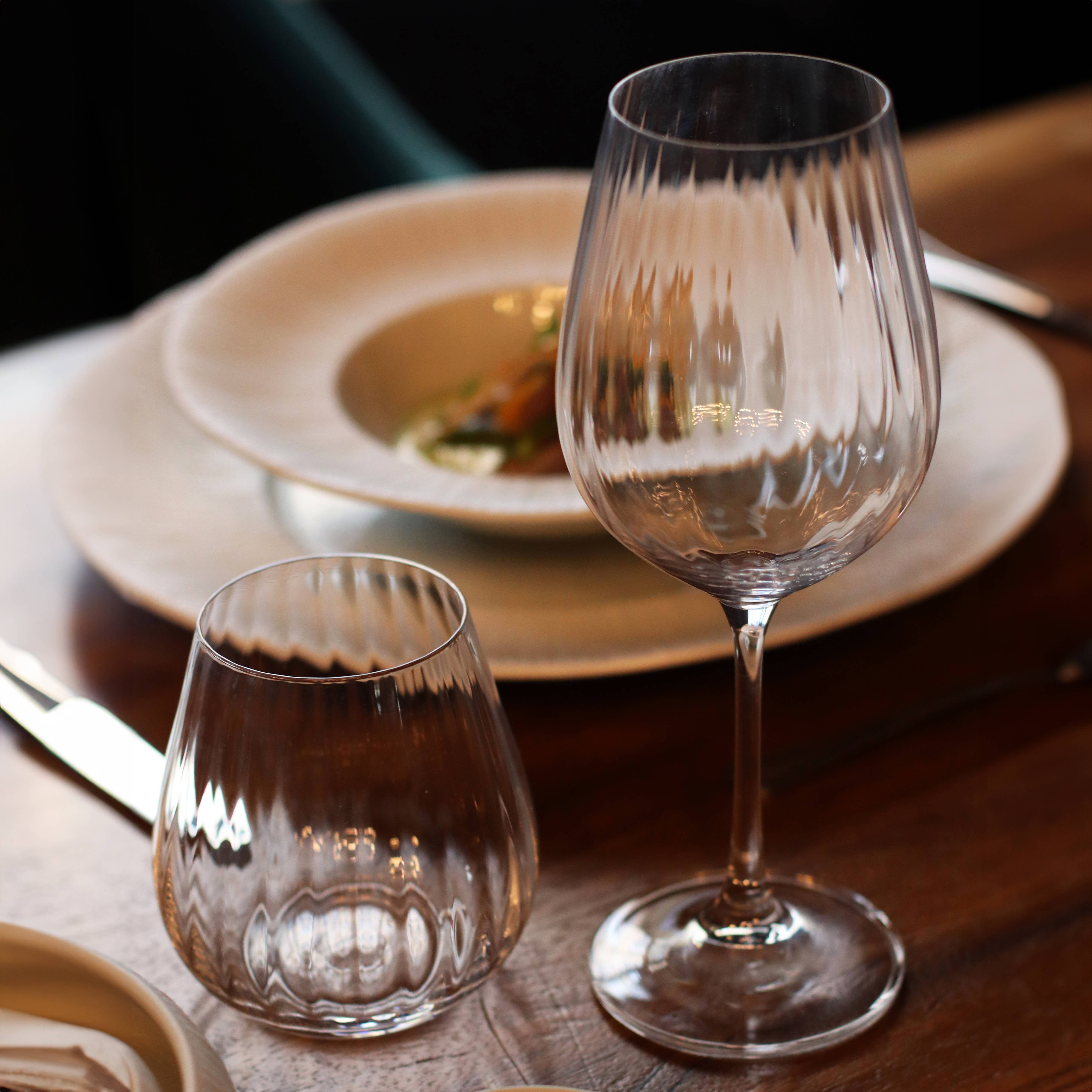 Ogo living - Wholesale Cocktail/Liquor Glass - Box of 6 Astral 38cl crystal glasses1