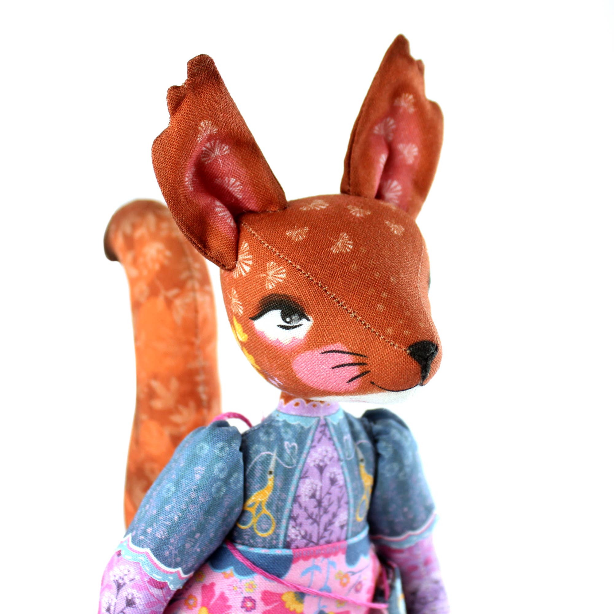 Miss Ella - Wholesale DIY Craft Kit - DIY Kit - Sami the Sewing Squirrel sewing kit 8