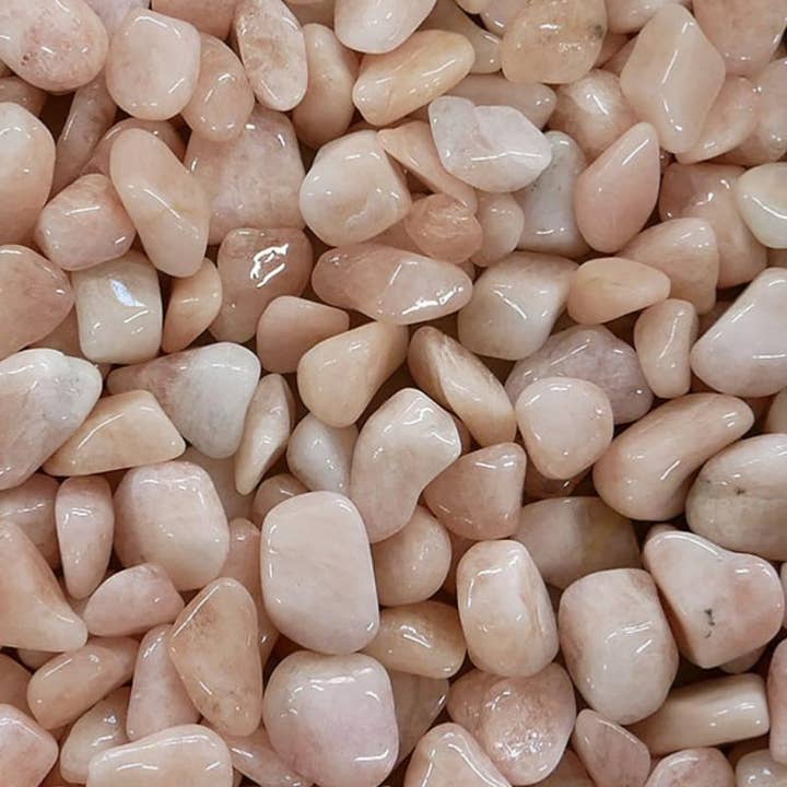Brazilian Morganite A (tumbled stone) for wholesale by La Boîte à Cailloux