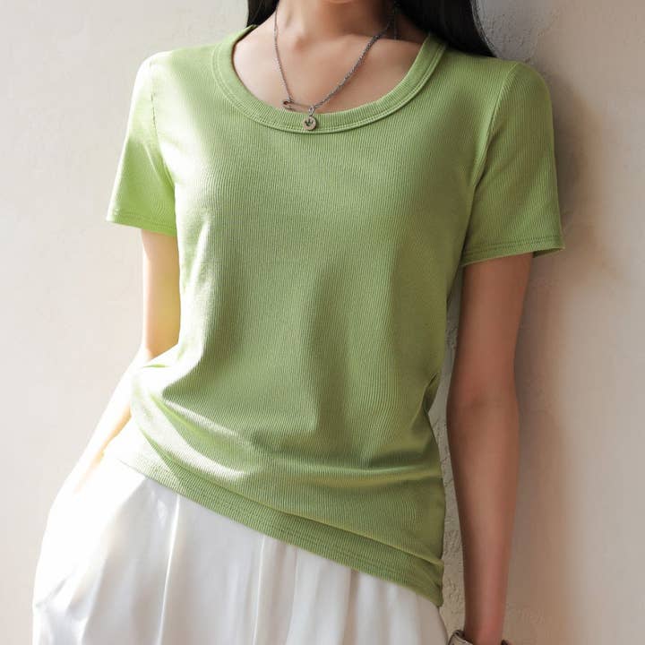 SALINA TRADING INC - Wholesale T-shirt – women's - Summer Women Simple Basic Solid Color U-Neck T-Shirt3