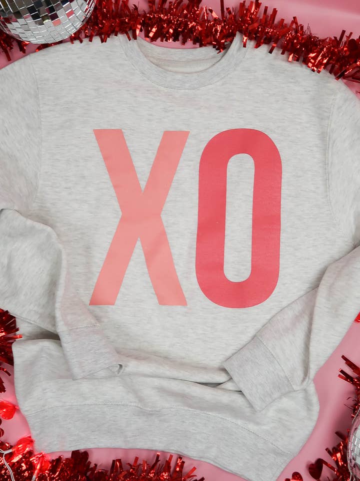 XO Crewneck for wholesale by hey friends