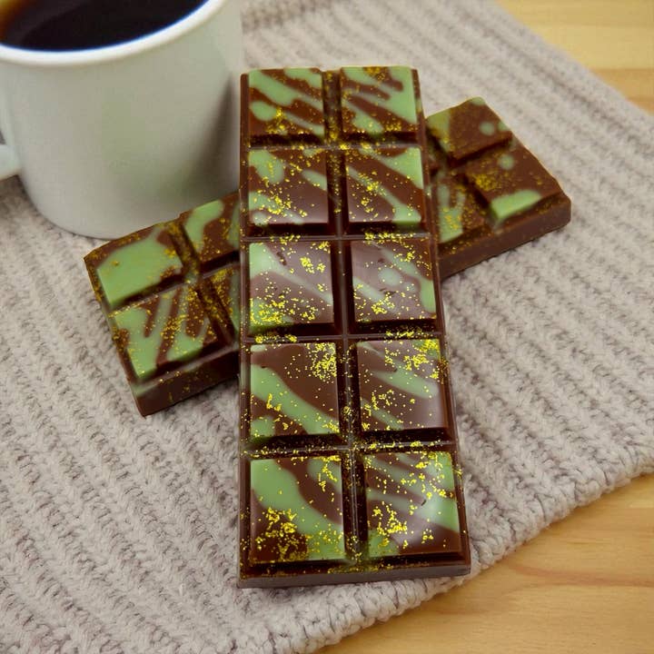 Wax and Wix Bakery® - Wholesale Wax Melt - Dubai Chocolate Snap Bar Wax Melts. 2 oz. Soy Wax Melt1