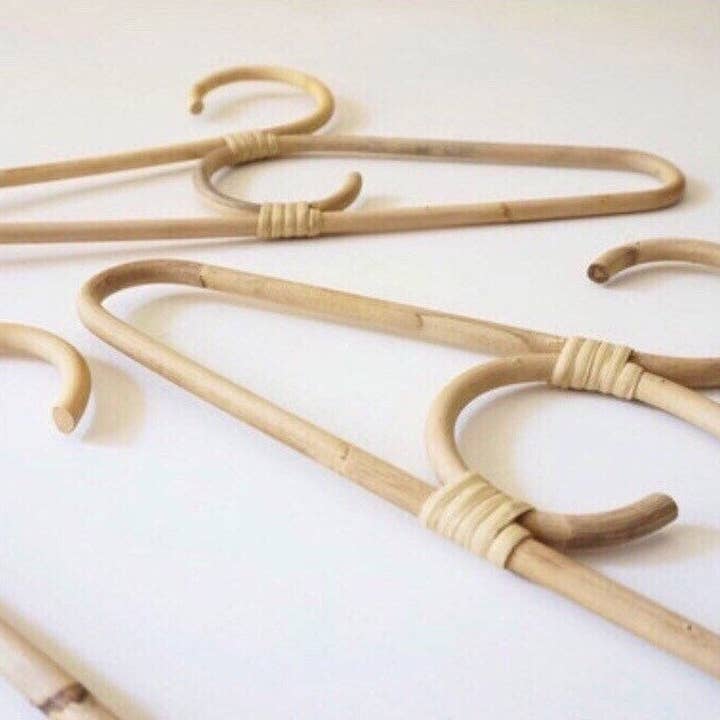 Bali Harvest - Wholesale Clothes Hangers - Original Rattan Hangers (Adult) - Zero Waste Eco Boho Decor