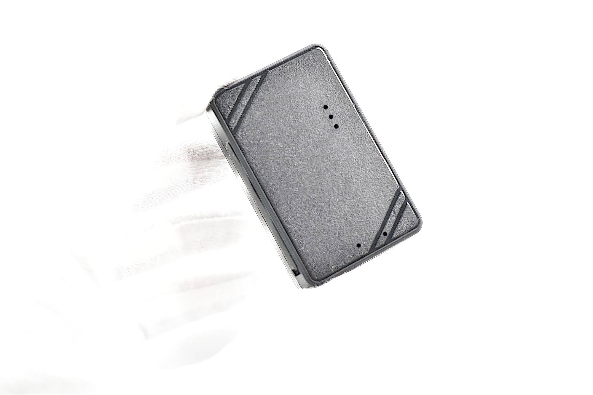 Hard Rock Health Stores - Wholesale Portable Charger - Easy Mount GF10 Portable GPS Car Tracking Device6