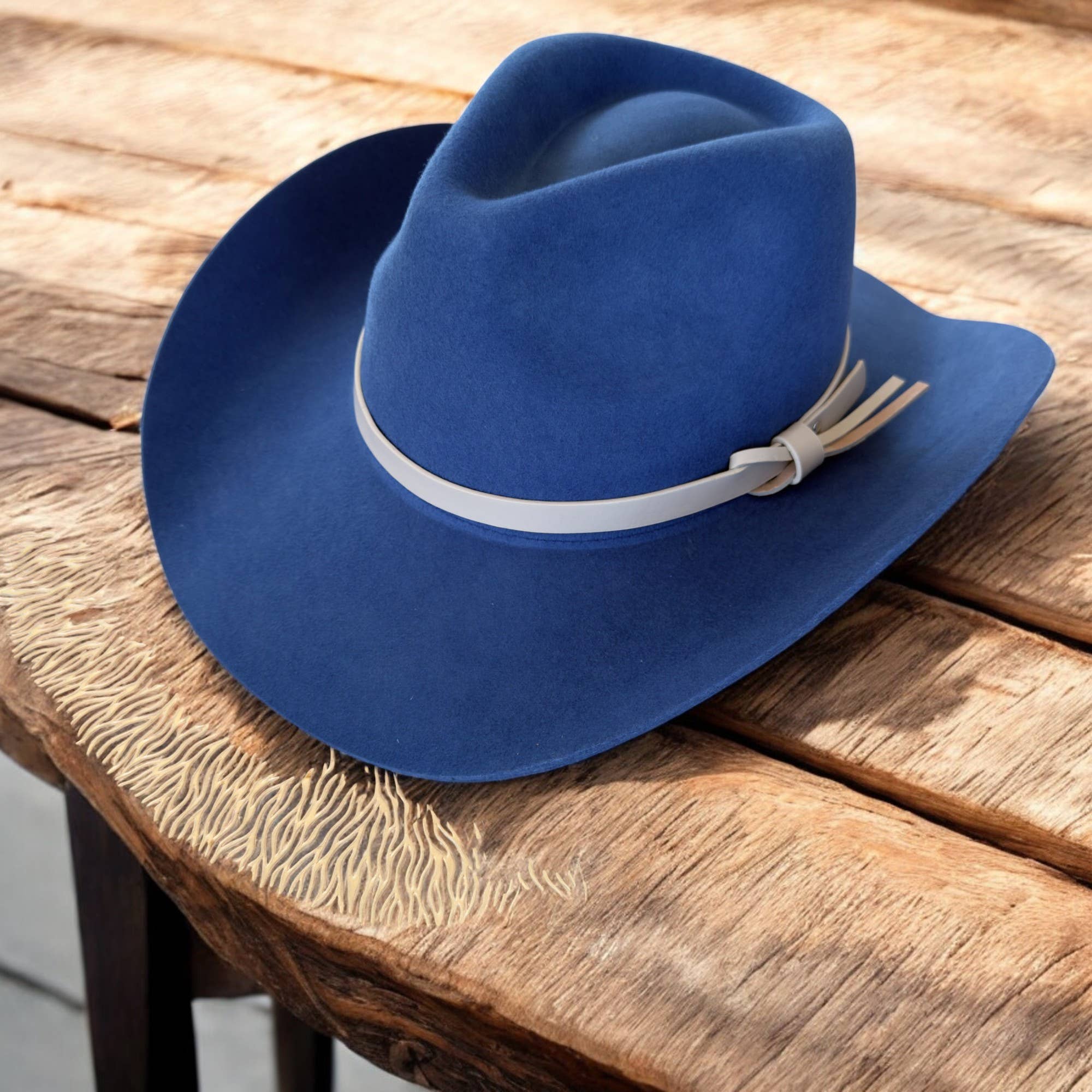 Bella Betty - Vente Chapeau de cowboy – femme - Chapeau de cowboy en laine australienne de qualité supérieure avec bande en cuir7
