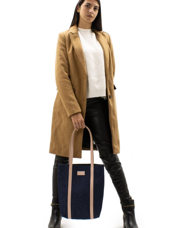 DE TOTE voor wholesale door PAUL BERTIN PARIS