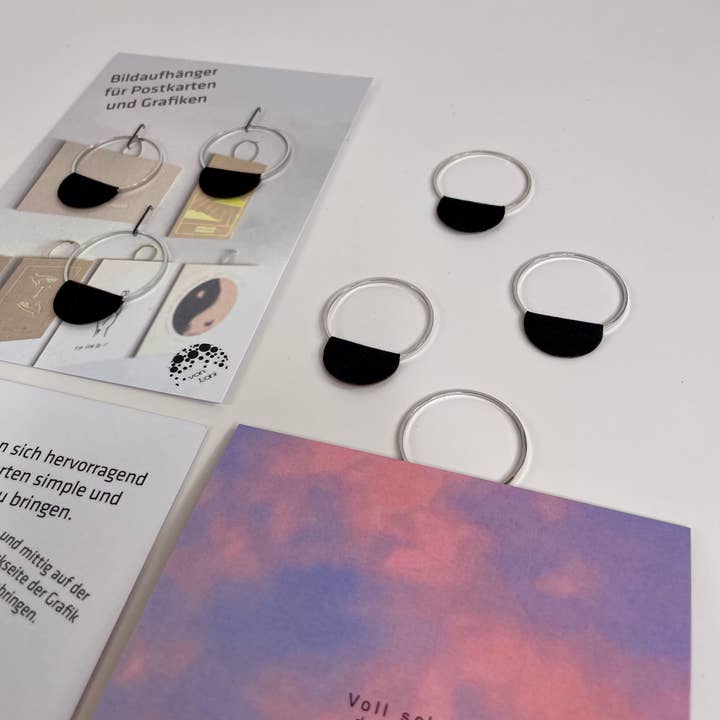 von Lani = Jewellry + Suncatchers - Wholesale Picture Frame - Picture hangers, set of 3 circles 🔵 🔵 🔵/Home decor/Postcards6