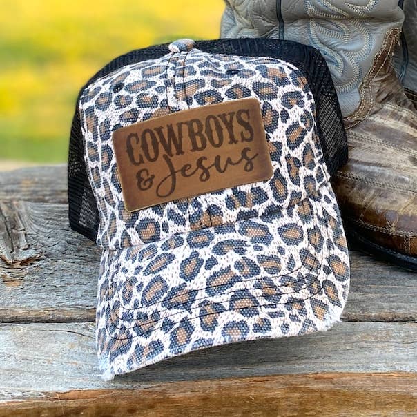 Chapeau patch en cuir Cowboys and Jesus pour la vente par The Hometown Company