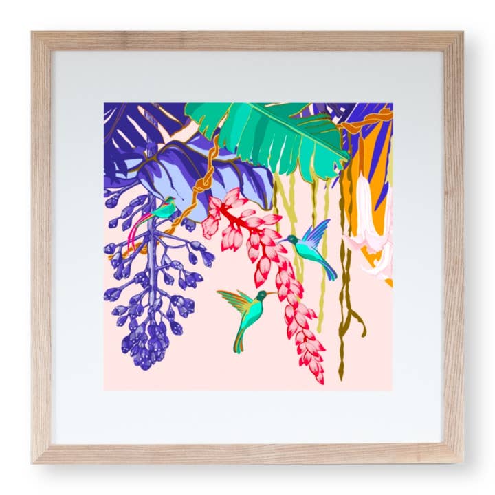 Impression artistique « Humming Birds and Heliconia » 30 x 30 cm pour la vente par Rosie Reiter