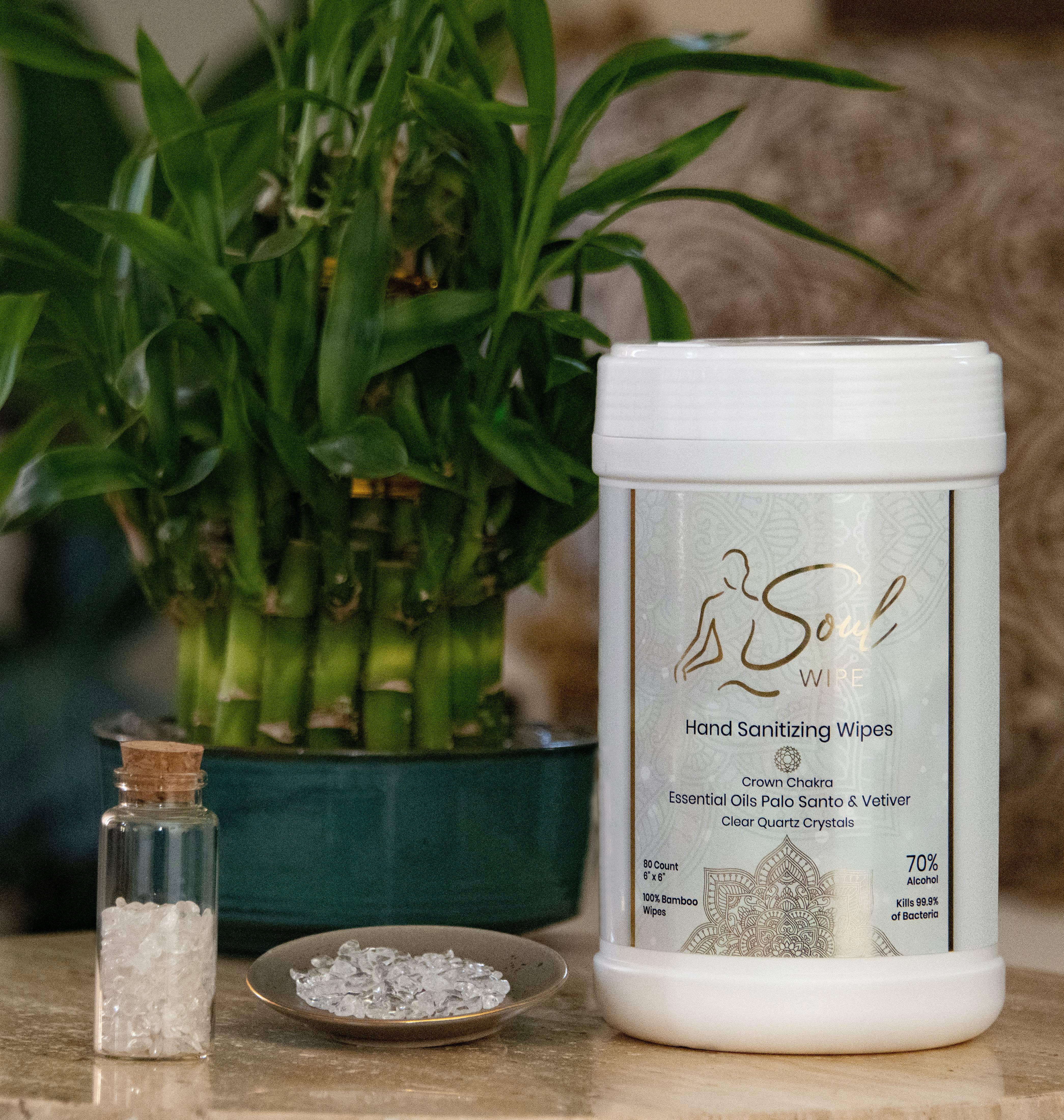 soul wipe hand sanitizing wipe – wholesale Hand sanitiser – Hand Sanitizing Wipe Palo Santo and Vetiver Essential Oils2