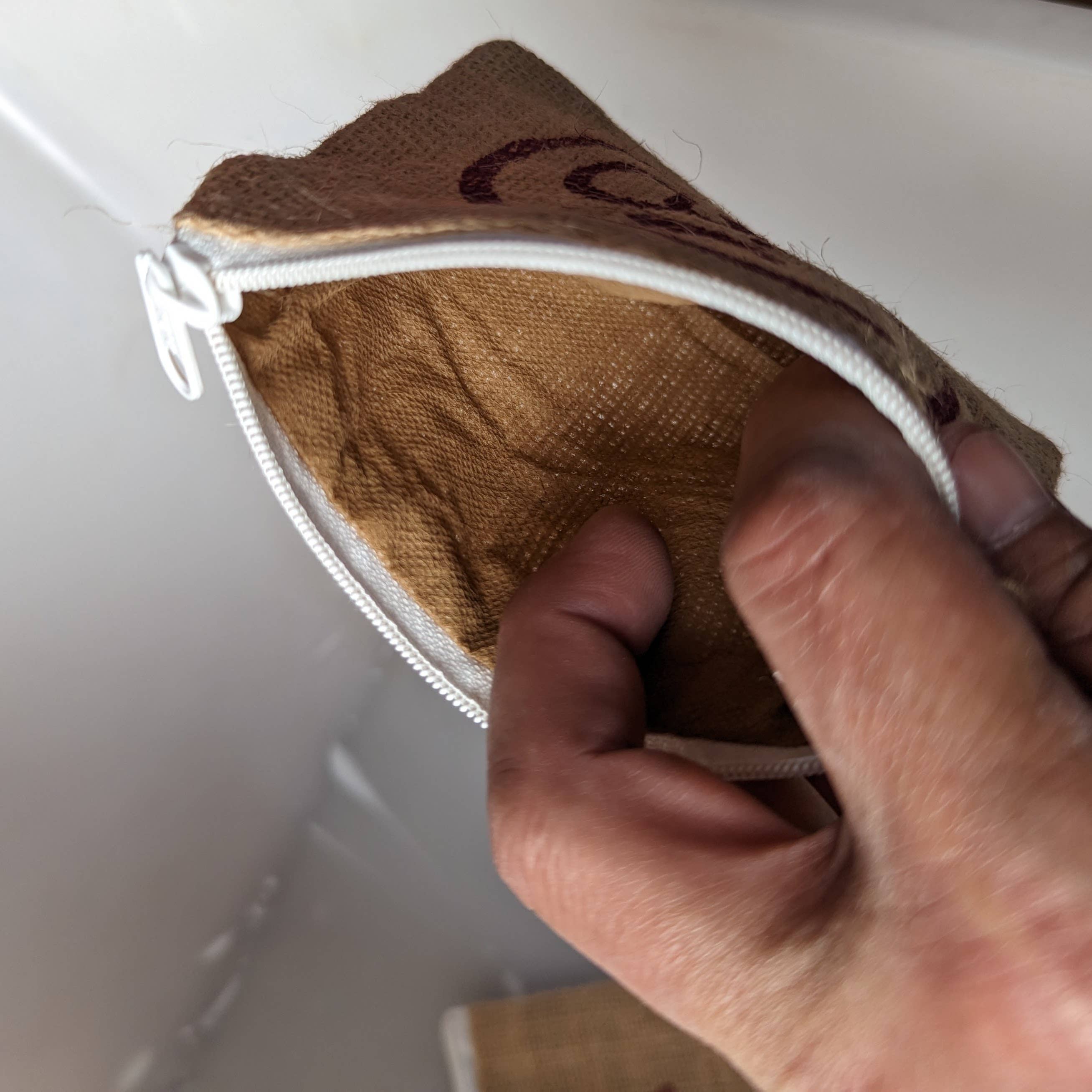 Tenzing Collections – wholesale Presentpåse – Tenzing Collections - 100-pack återvunna siden- och jutesäckar med dragsko eller dragkedja för gåvor33