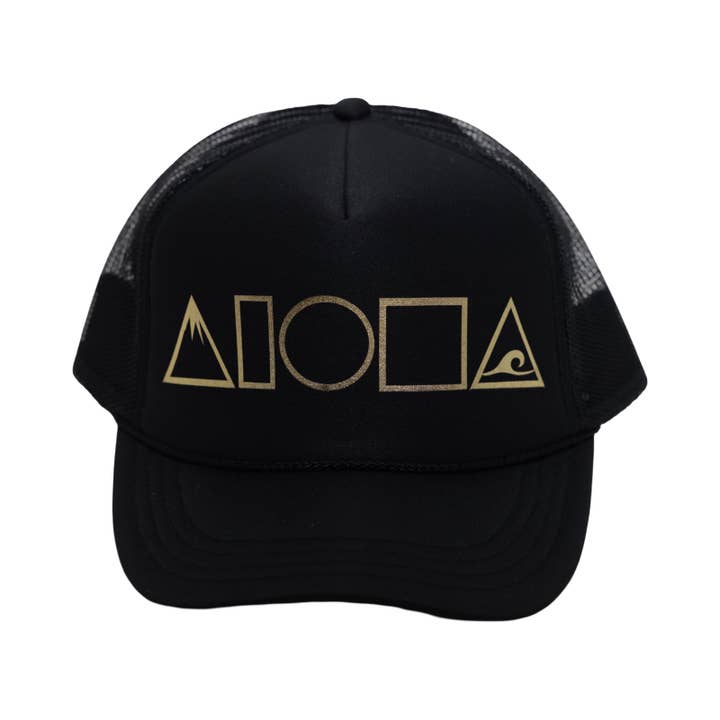 MAUKA TO MAKAI Trucker Jeunesse Noir/Or pour la vente par Soley Aloha