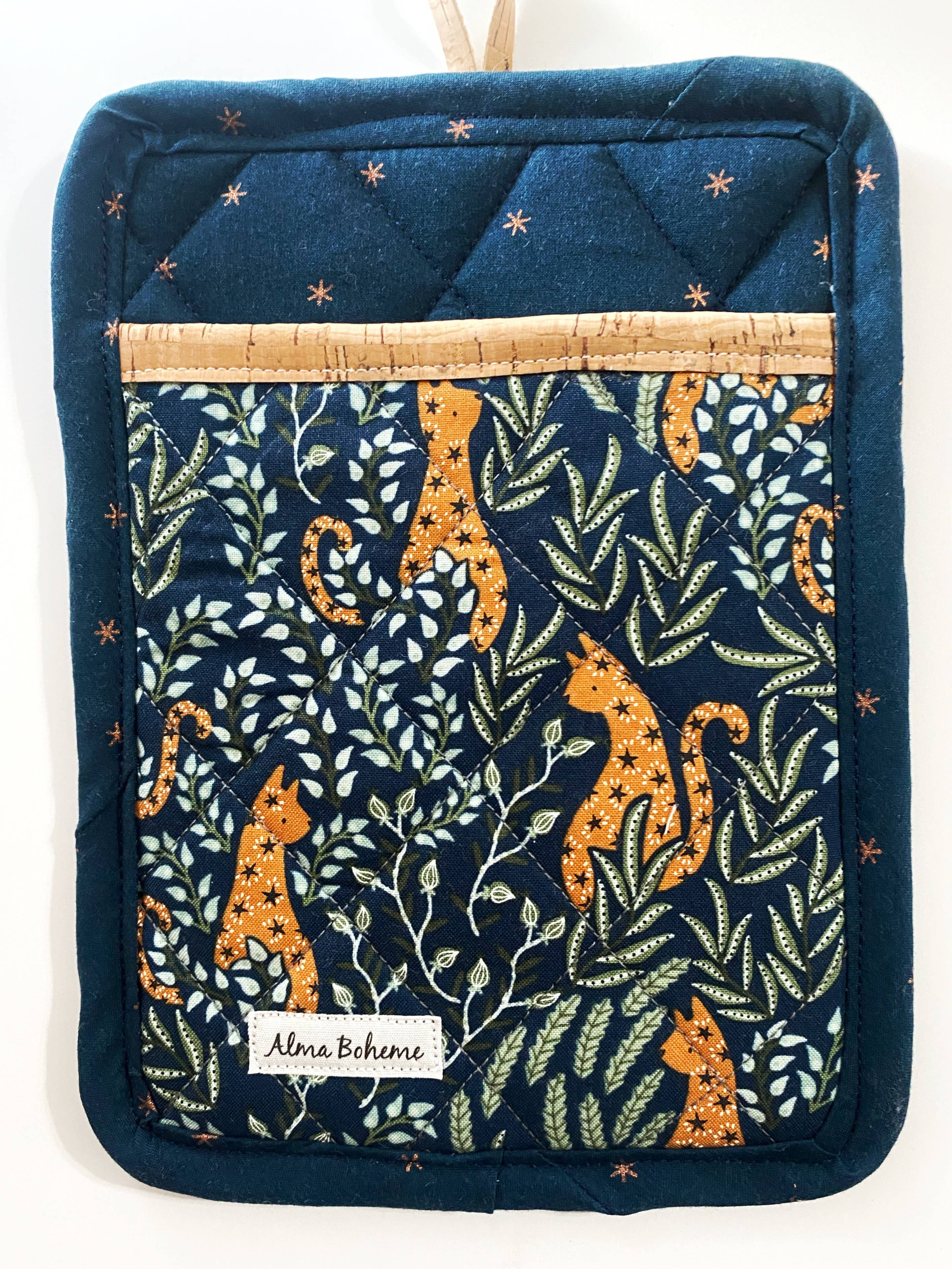 Alma Boheme Handmade - Wholesale Ovenwant/pothouder - Duurzame pannenlap van kurk en katoen met zakje61