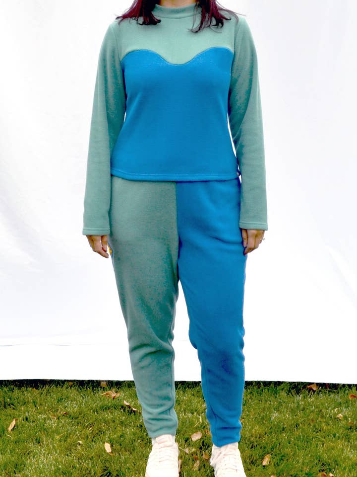 Hoohah - Wholesale Sweatshirt - Women's - Fleece Sweetheart Mock Neck in Beryl Blue2