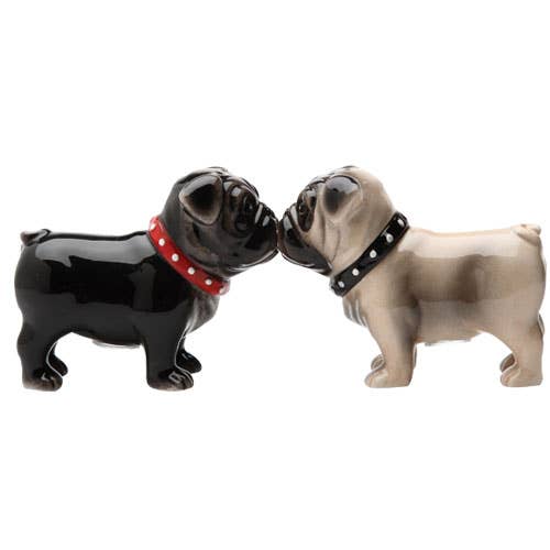 Pacific Trading - Wholesale Zout-en pepersetje - Love Pugs zout- en peperstrooier set2