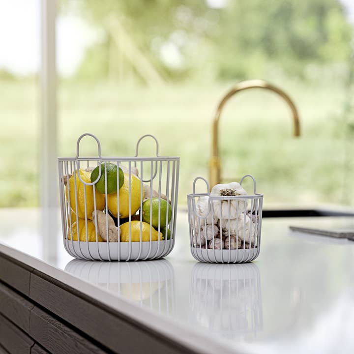 Panier en métal Inu / Moyen pour la vente par Zone Denmark