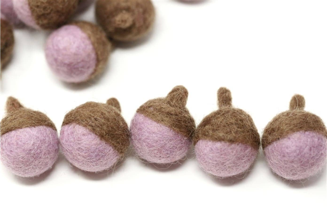 The Felt Pod – wholesale Dekorativt bordsobjekt – Filt ekollon höstdekoration2