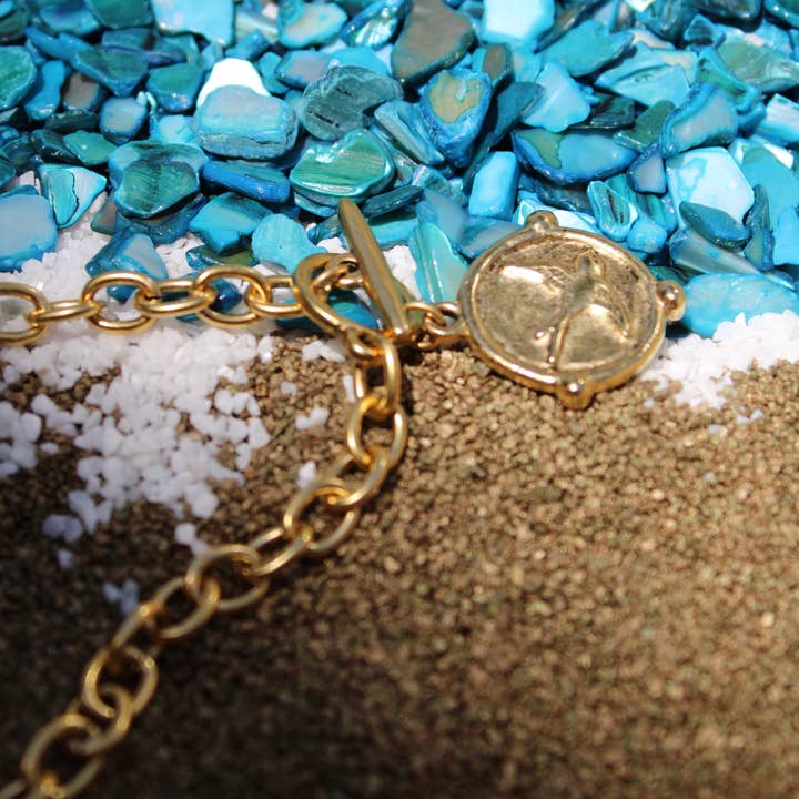 Antiqued Gold Coin Toggle Chain for wholesale on Faire