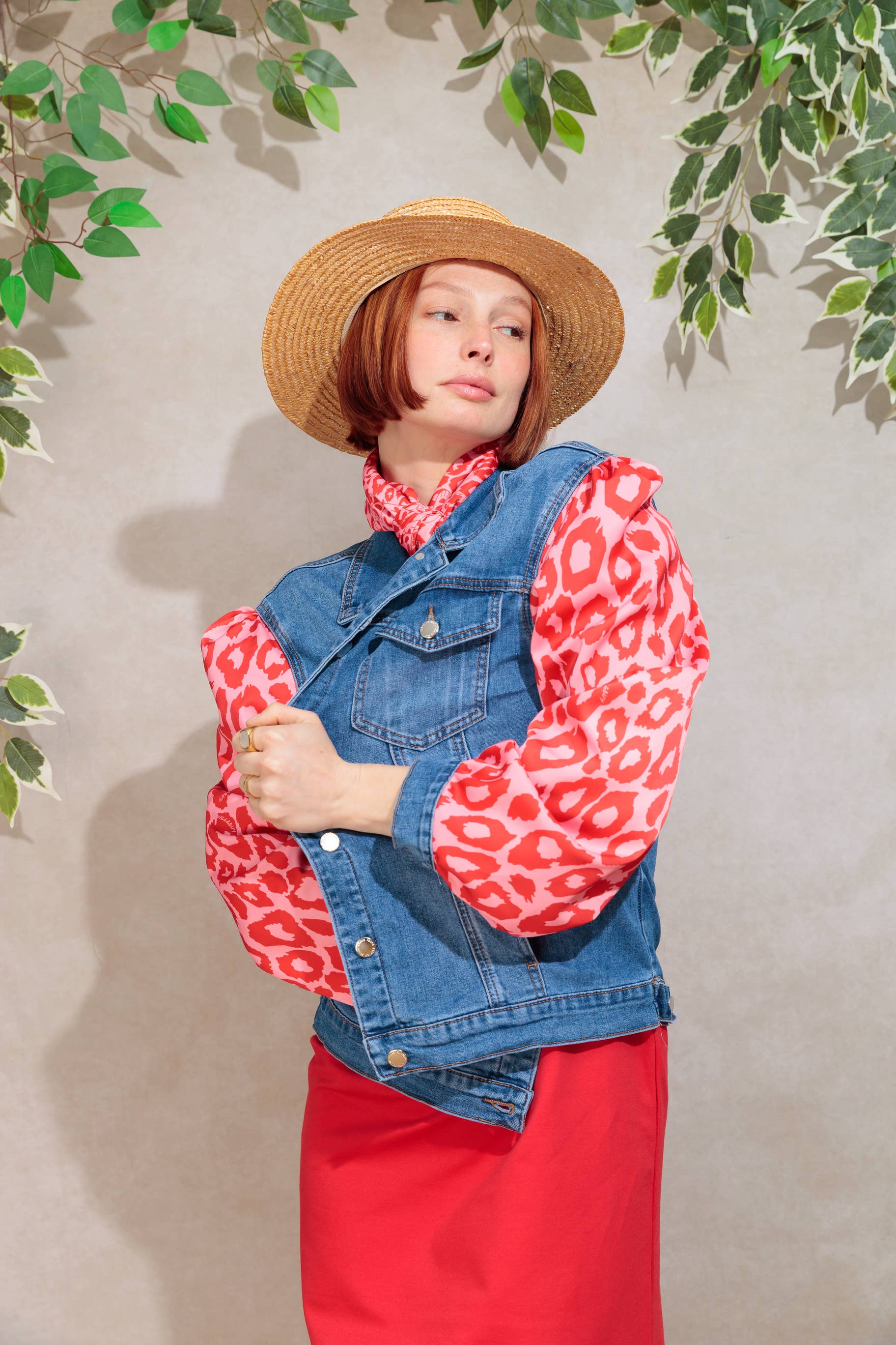 Chill&Buy - Wholesale Denim Jacket - Women's - Women's Puffer Jacket Bengal Tiger Vibes5