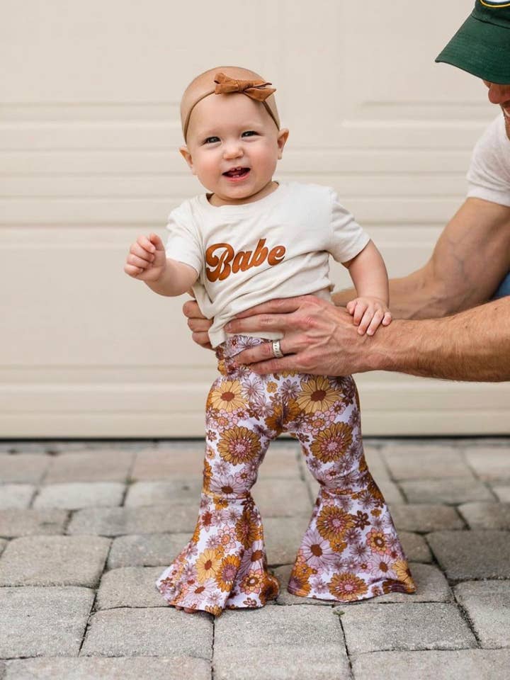 Pantalon évasé à motif floral Mia pour filles pour la vente par Khloe jean clothing