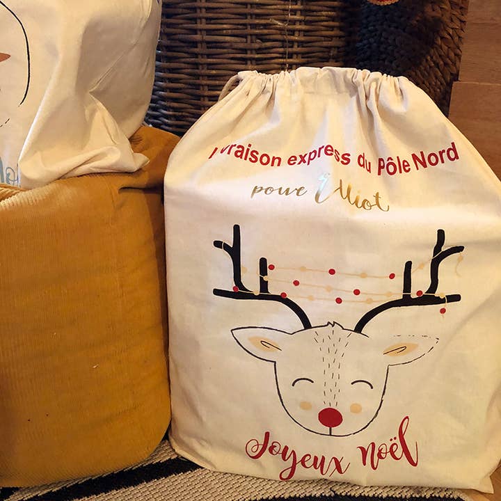 Carotte & Cie - Wholesale Christmas Decoration - Kids & Baby - Christmas hood - Red Reindeer1