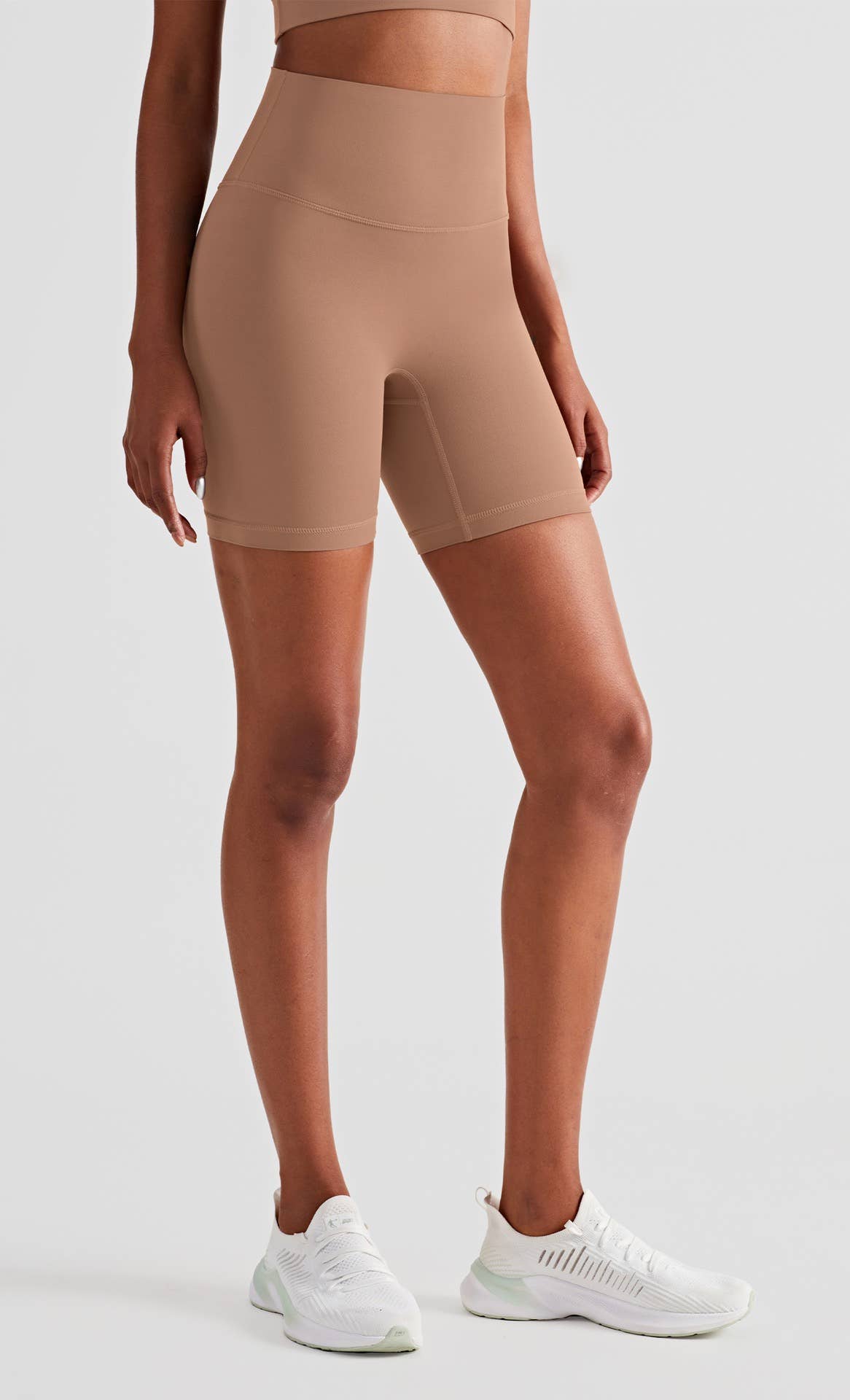91thelabel - Vente Short de sport – femme - NOUVELLES couleurs ! Short de motard taille haute Luna à mi-cuisse 27