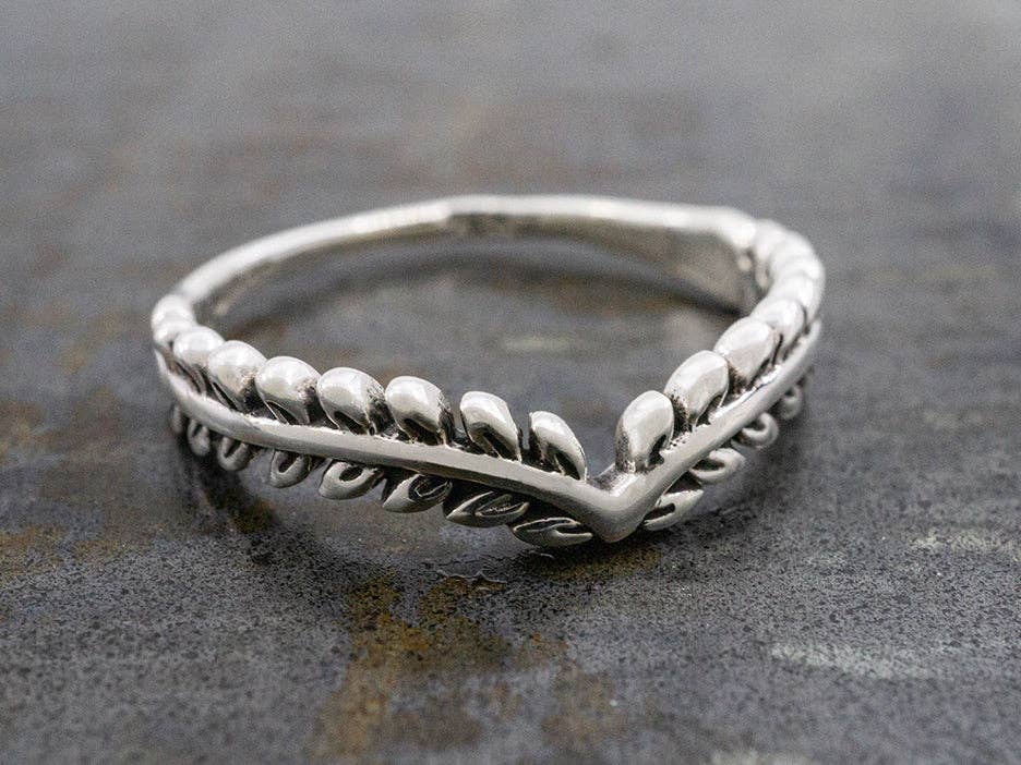 Silver Laurel Wreath Ring for wholesale on Faire0