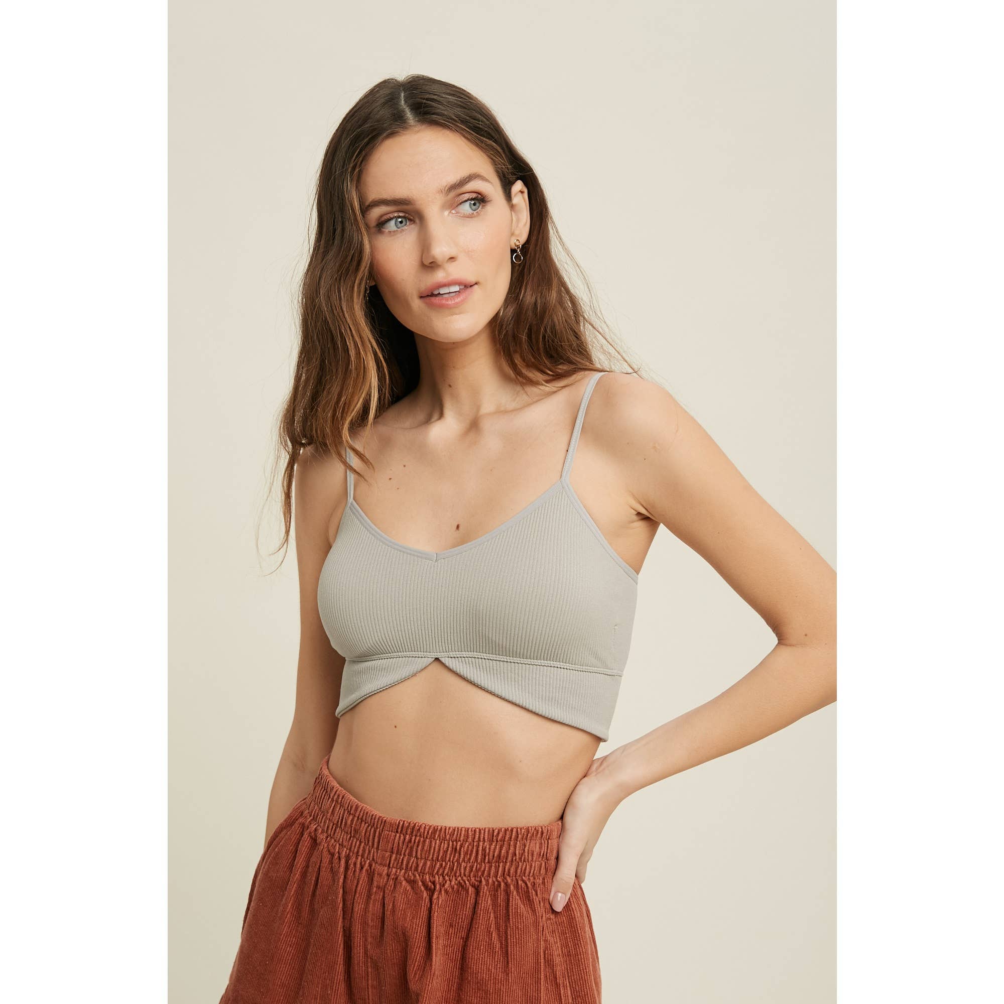 Wishlist Apparel - Wholesale Bralette - Women's - RIBBED SEAMLESS BRALETTE WITH DETAIL / WL22-66228