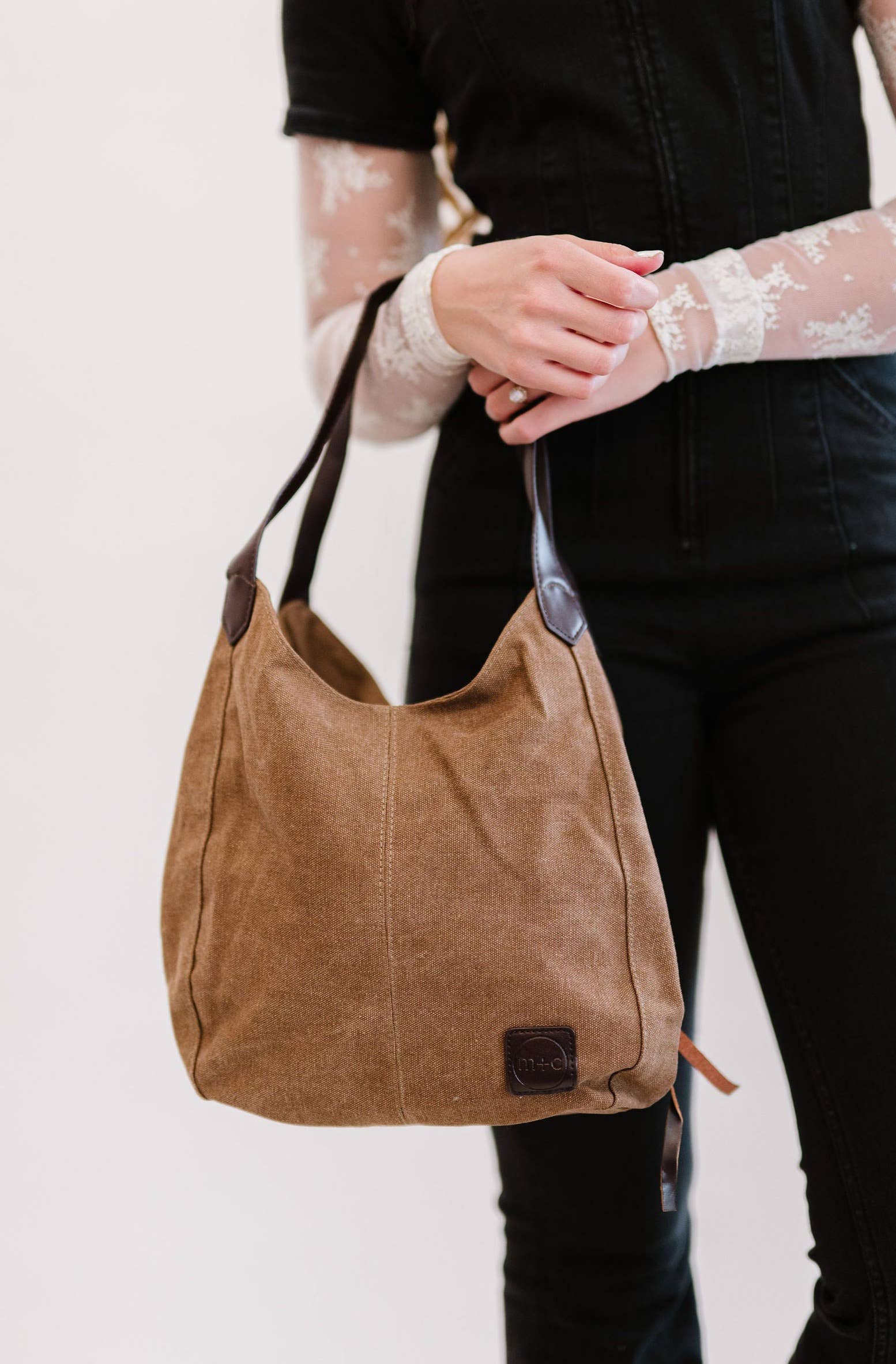 modern and chic - Wholesale Shoulder Bag - Women's - Anniston Canvas Hobo Bag7