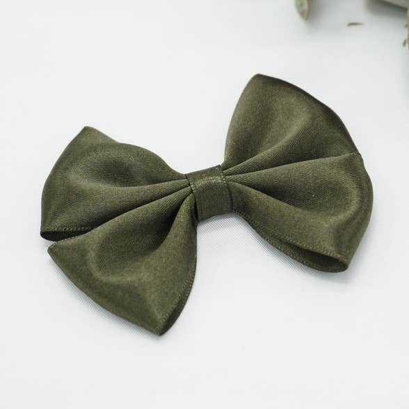 Satin regelbunden armégrön för wholesale av Bows and Flowers